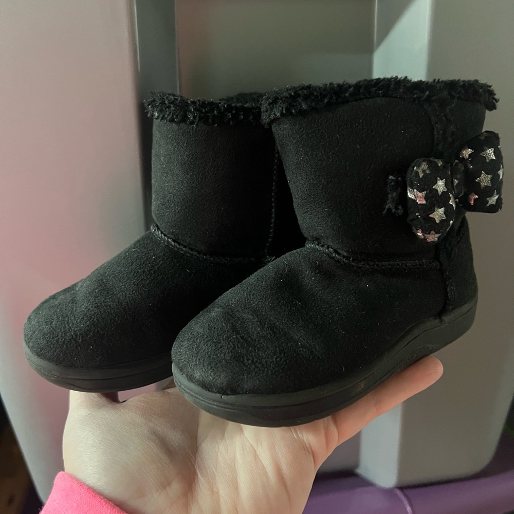 Black Toddler Boots with Star Bow